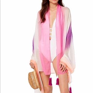 International concepts wrap